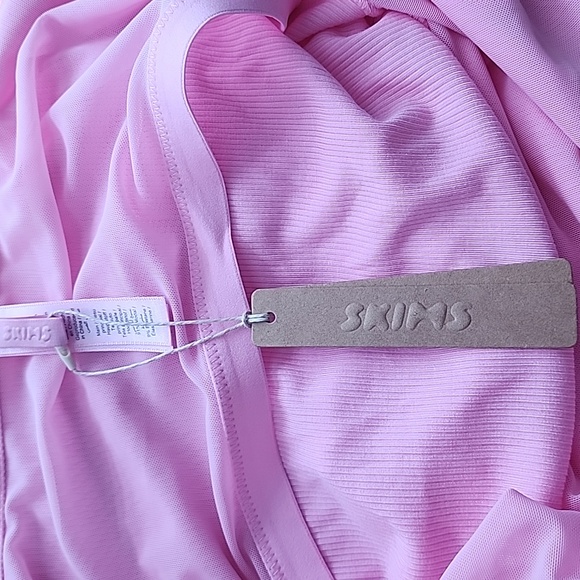 SKIMS Pink Ribbed Bodysuit Scoop Onesie Soft Lounge Large #18 🦆 - Picture 5 of 5